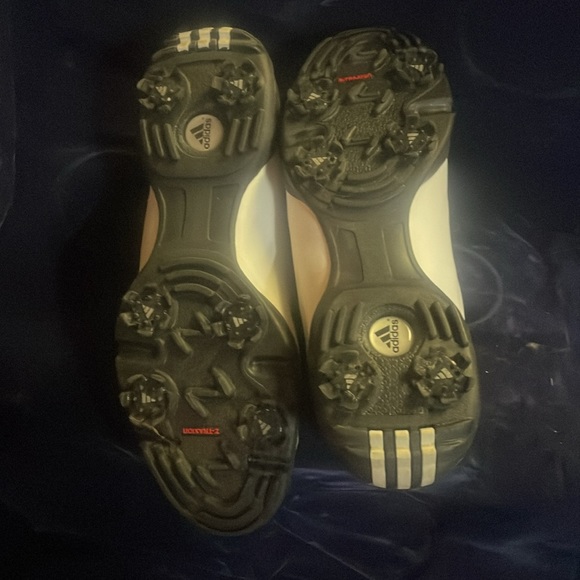 Golf shoes -  leather.  In excellent condition. - Picture 4 of 5